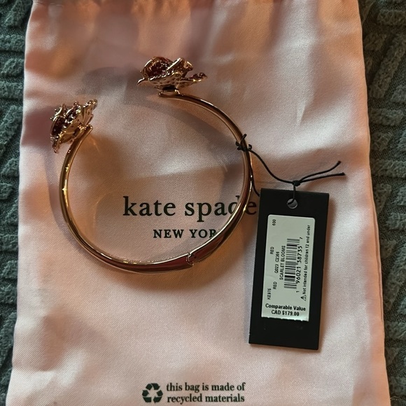 NWT Scarlet Blooms Rose Hinge Cuff - Picture 9 of 9